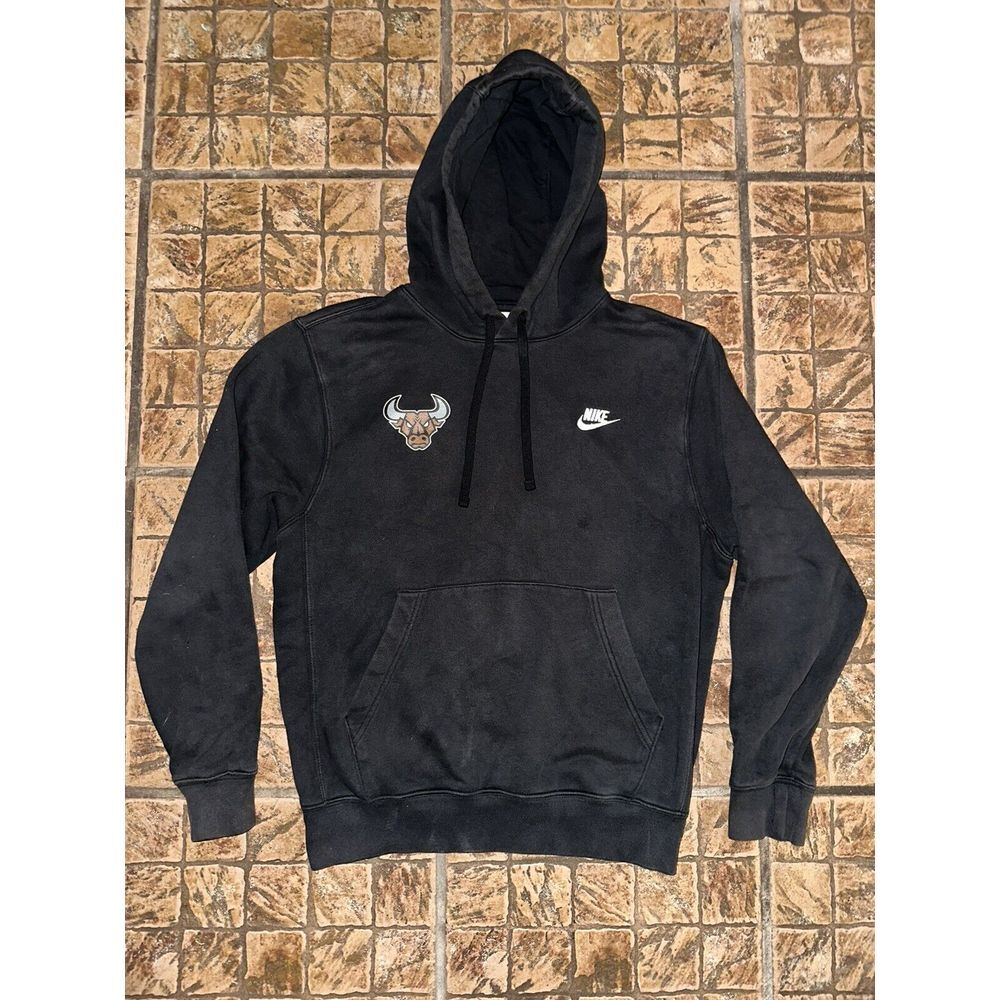YOUTH CHICAGO BULLS CITY EDITION NIKE CLUB FLEECE HOODED SWEATSHIRT Small (8-10)